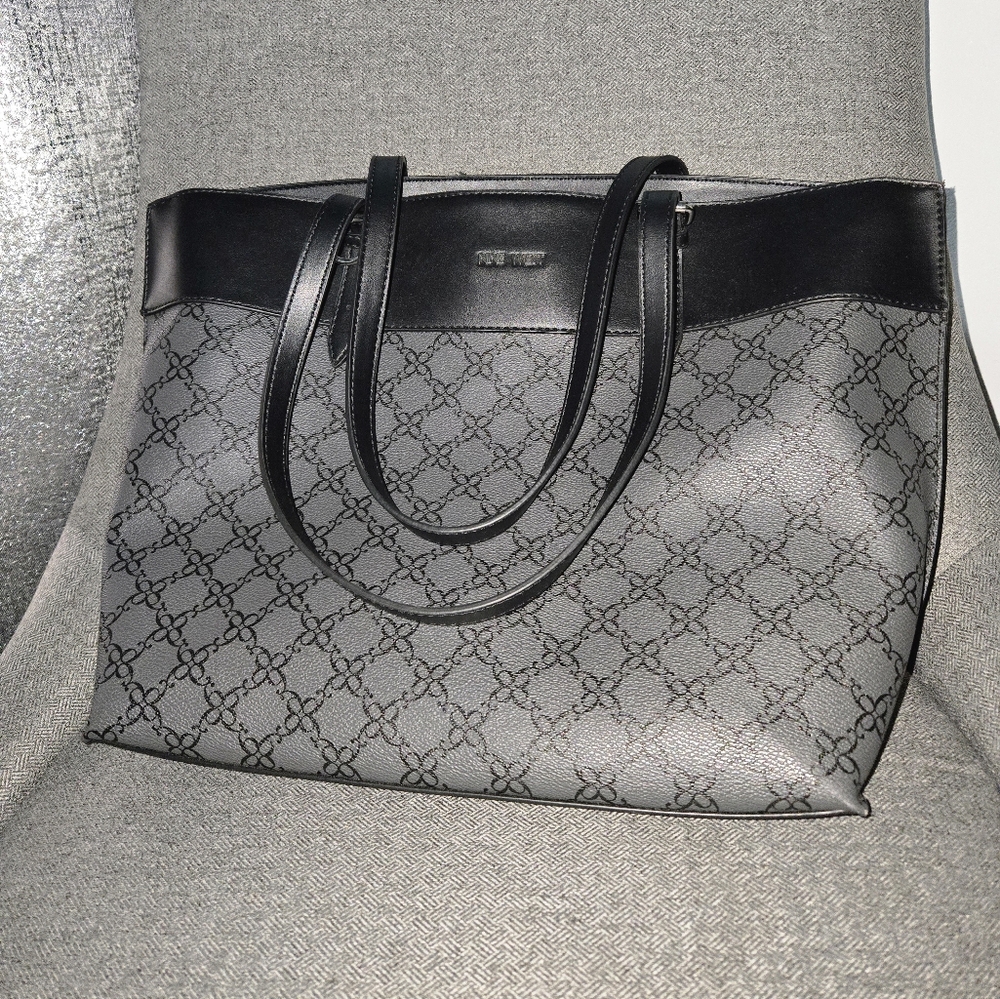 Nine West Doralia Printed Tote Bag